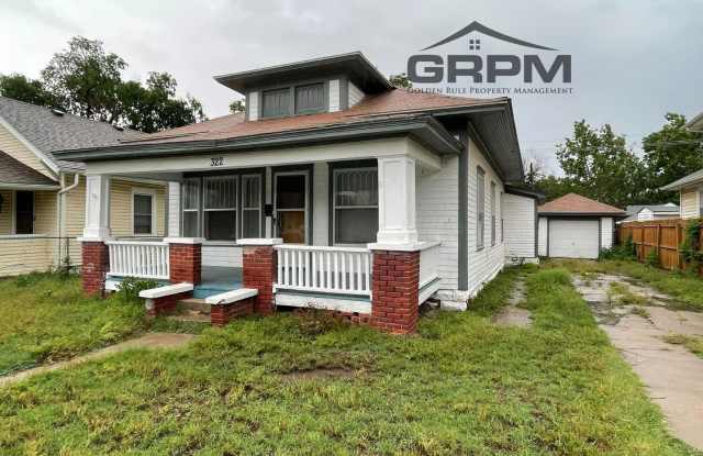 3 Bed 1 Bath Home - 322 West 7th Avenue, Hutchinson, KS 67501