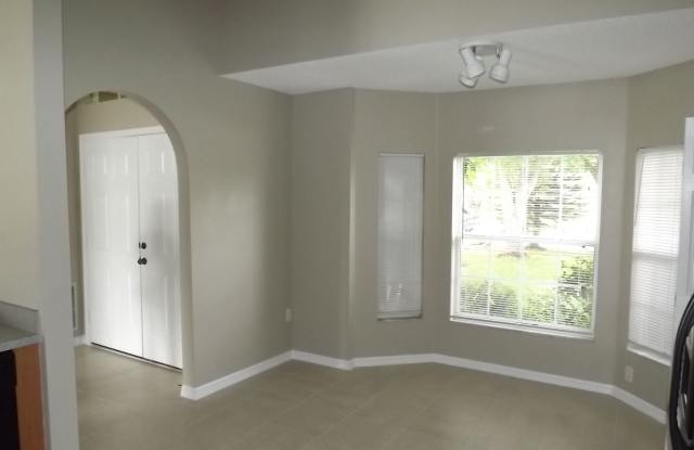 506 Hardwood Cir. Gallery 4