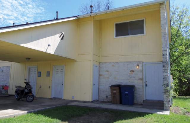 Cute duplex in SE Austin - 5103 Teri Road, Austin, TX 78744