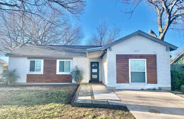 303 Craigmont Drive photos photos