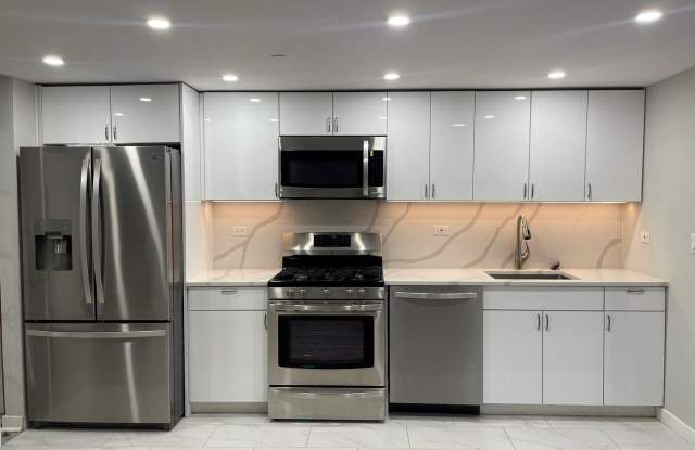 16 W 122ND Street unit: Garden photos photos