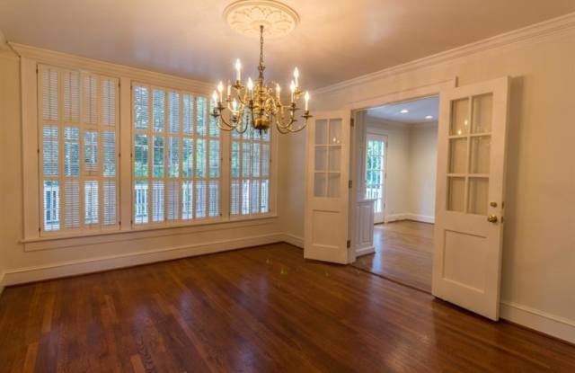 100 W Brookhaven Drive NE Gallery 4