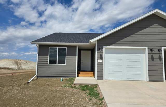 303 Northern Lights Boulevard photos photos