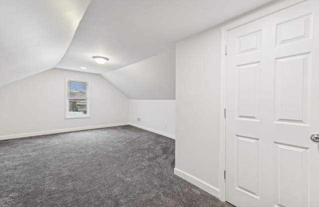 8423 South Colfax Avenue photos photos