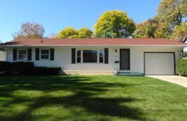 East Side 3 Bedroom Home! photos photos