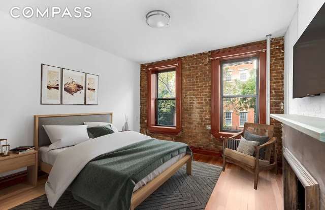 316 West 19th Street photos photos