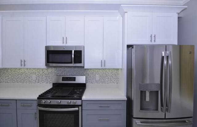 2623 Crystal Gallery 4