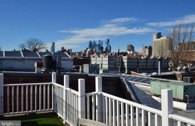 628 S ORIANNA STREET - 628 South Orianna Street, Philadelphia, PA 19147