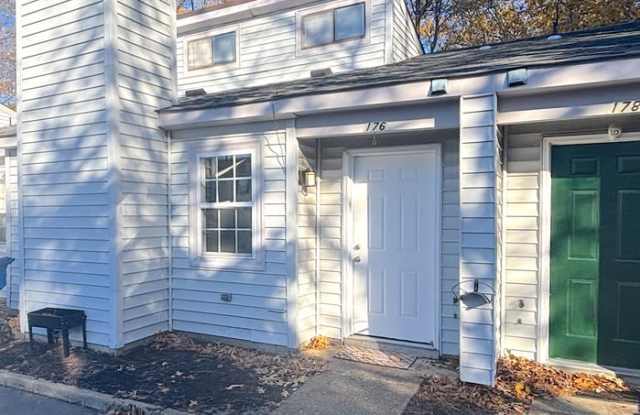 176 South Kentucky Avenue photos photos
