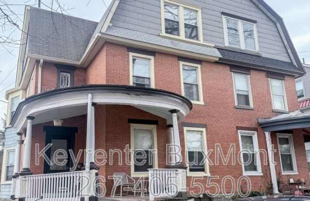 16 N Rigby Ave photos photos