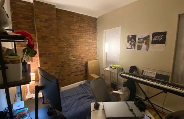 2Br/1Bth, available for next school year. Great location! photos photos