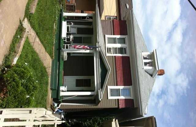 317 Porter Ave photos photos