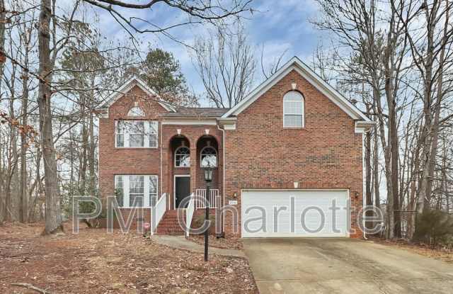 2936 Canary Ct - 2936 Canary Court, Charlotte, NC 28269