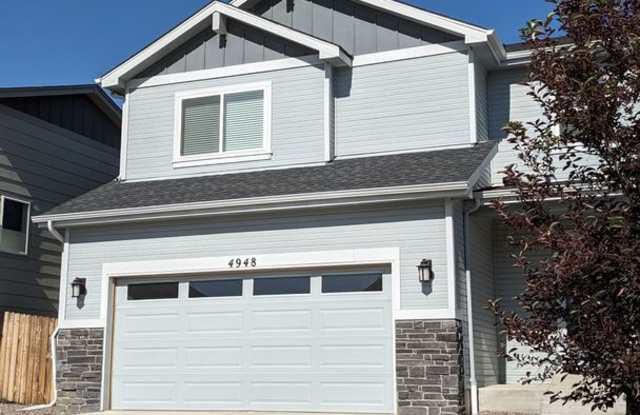 BEAUTIFUL TWO STORY 4 BDRM 4 BATH HOME WITH FINISHED BASEMENT  FENCED BACKYARD photos photos