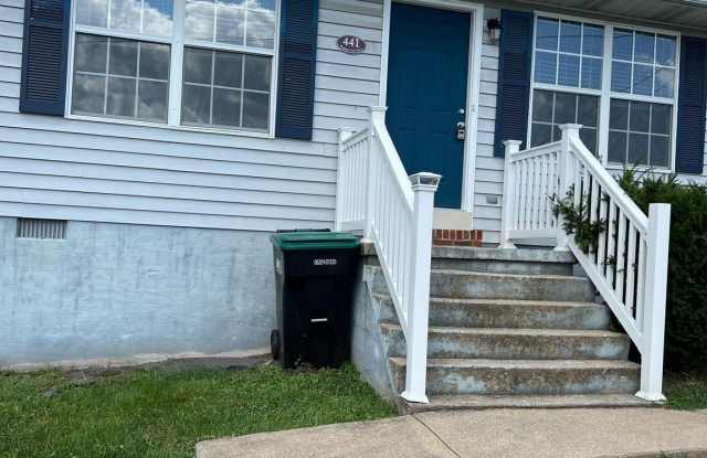 441 PLEASANT VIEW DRIVE photos photos