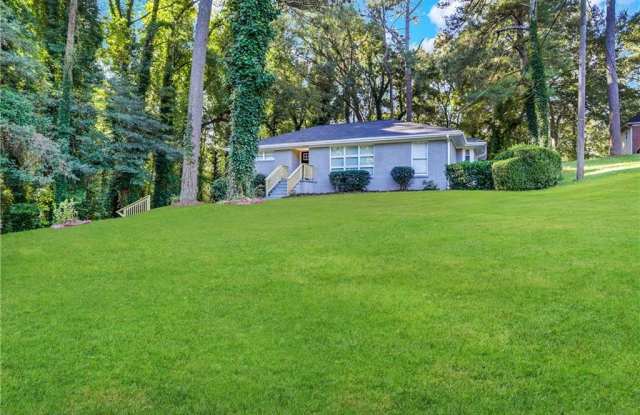 2755 Rockcliff Road SE Gallery 2