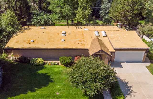 2543 South Holly Place Gallery 3