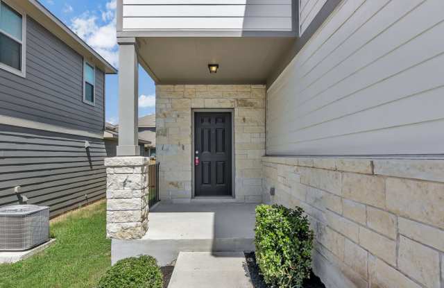 4 Bedroom home ready in August Gallery 4