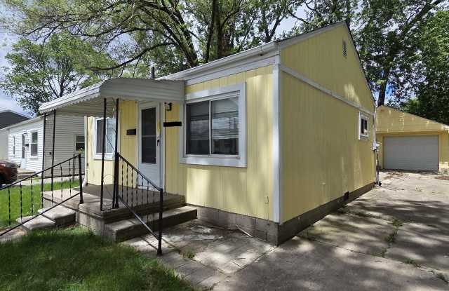 11289 Chalmers Ave Gallery 2