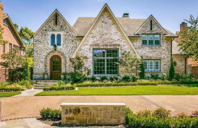 3909 Greenbrier Drive Gallery 1