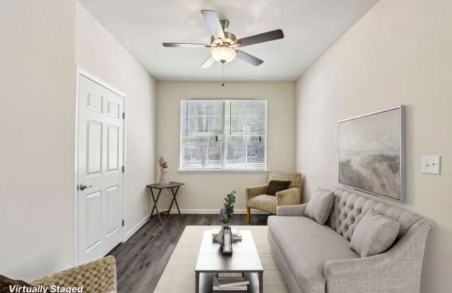 River Trail Apartment Gallery 1