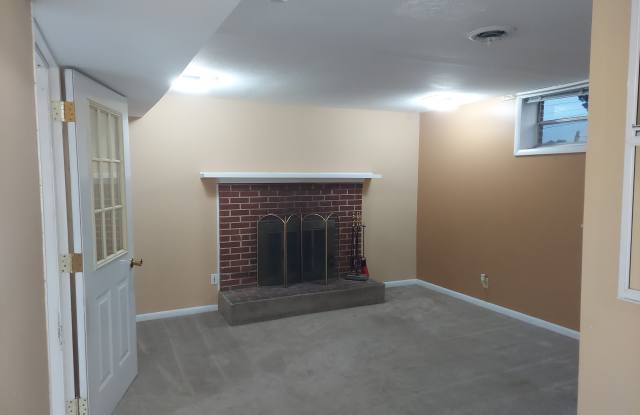 7703 Huron Drive #bsmt Gallery 2