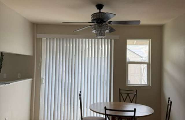 townhome in wailuku Maui Gallery 4