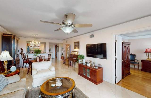 1266 South Military Trail Gallery 3