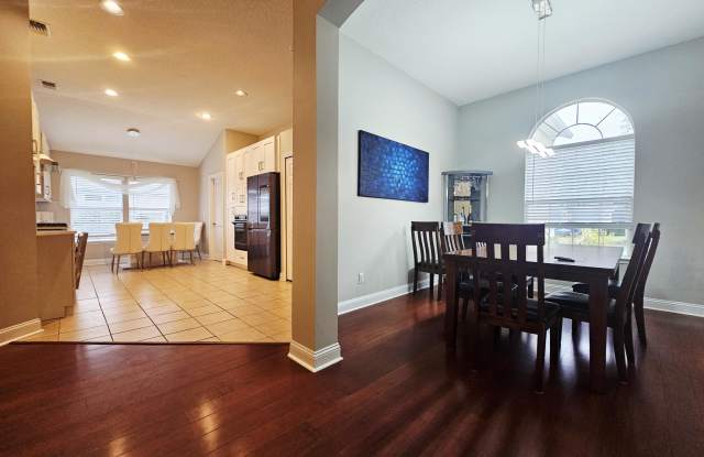 5891 GREEN POND Drive Gallery 3