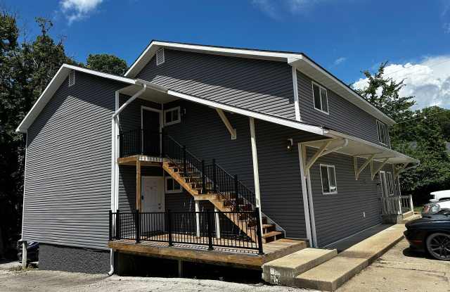 FULLY REMODELED 2 Bedroom Apartment photos photos