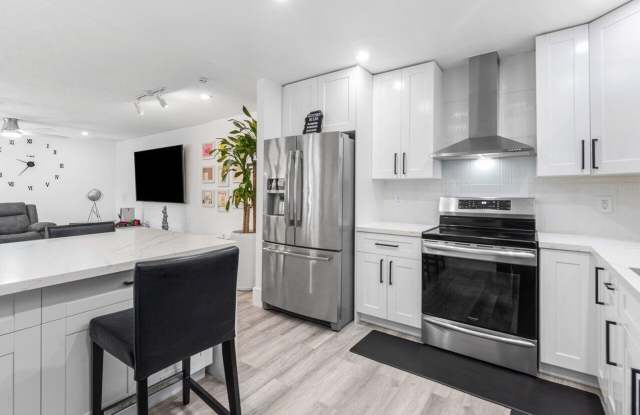 8014 Ambach Way Gallery 4