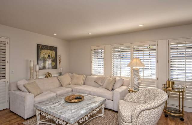 Rates Vary $2,495 - $3,495 photos photos