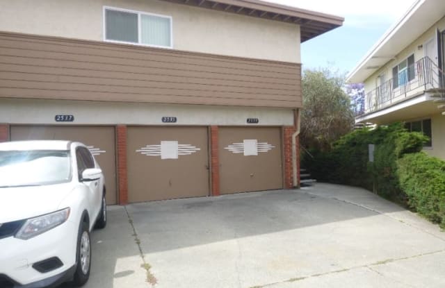 2539 Denning Ct - 2539 Denning Court, Castro Valley, CA 94546
