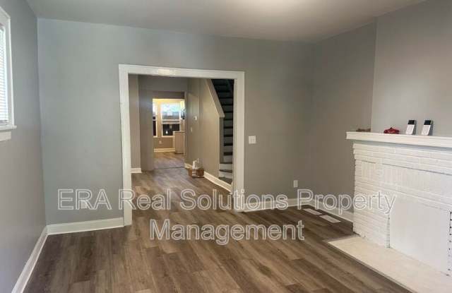 1082 E 16th ave photos photos