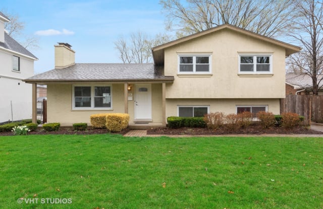 601 Jefferson Street - 601 Jefferson Street, Hinsdale, IL 60521