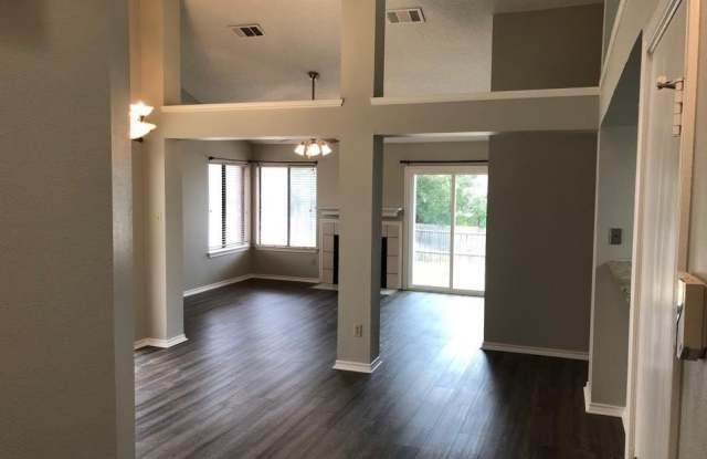 512 Dove Creek Place Gallery 4
