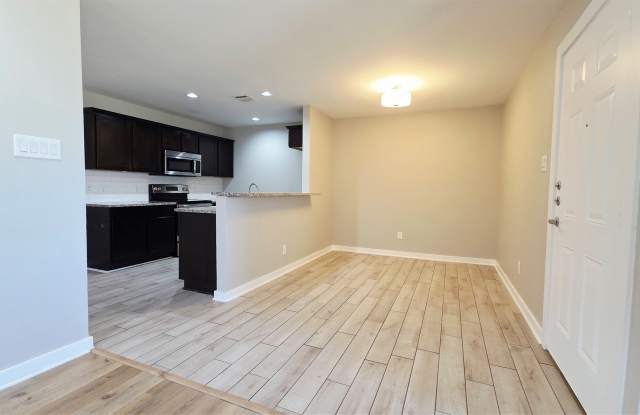 523 Wood Drive Gallery 3