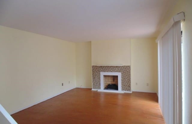 1549 Park Meadows Drive Gallery 3