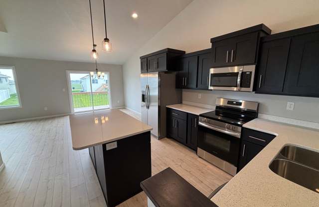 Stylish New Bi-Level Twinhome | 4 Beds | Modern Finishes | 2,180 Sq Ft photos photos