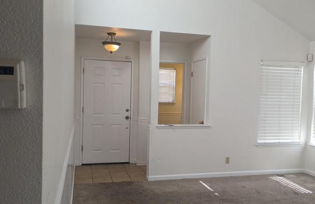307 Vintage Glen Ct Gallery 3