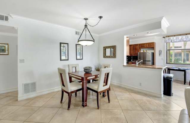 600 Egret Circle Gallery 2