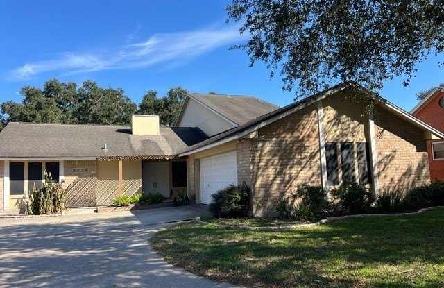 4226 Cowhouse Creek Court photos photos