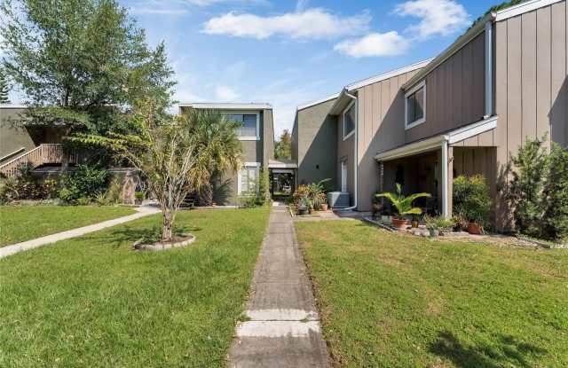 6098 PEREGRINE AVENUE - 6098 Peregrine Avenue, Orlando, FL 32819