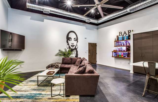 3111 Canton Street Gallery 2
