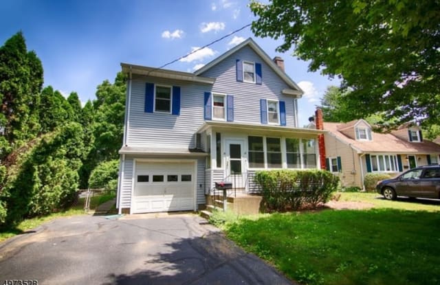 37 STILES AVE - 37 Stiles Avenue, Morris Plains, NJ 07950