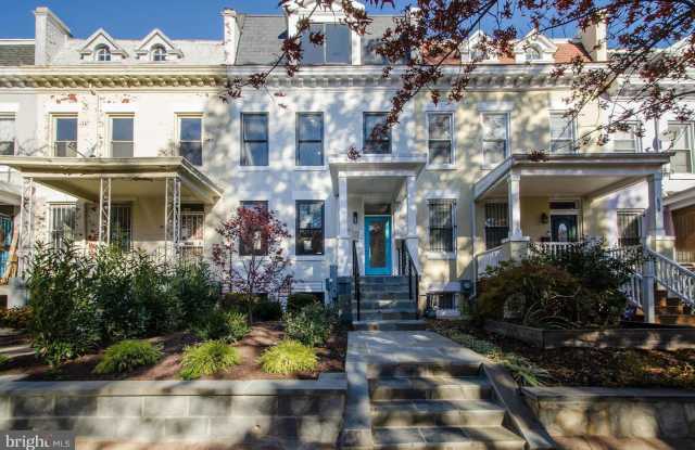641 Lamont St Nw - 641 Lamont Street Northwest, Washington, DC 20010