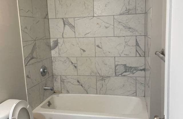 160 NEW BRITAIN AVENUE photos photos