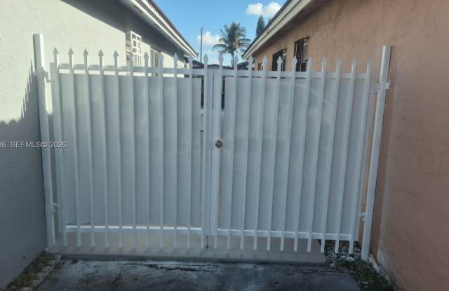 3355 W 68th St photos photos