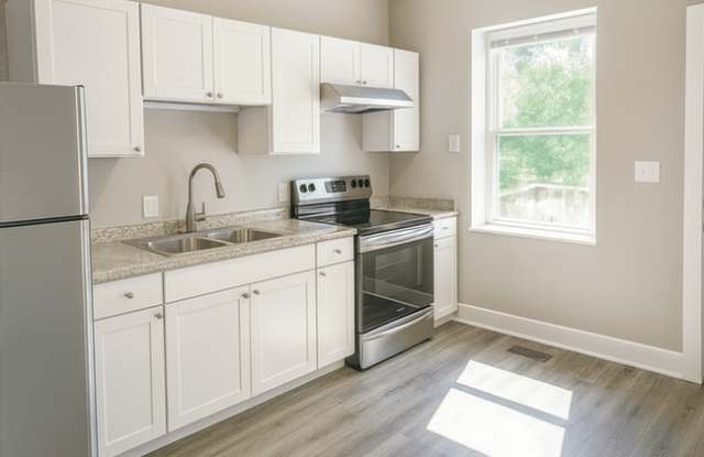 155 Grove Ave - 155 Grove Avenue, Dayton, OH 45404