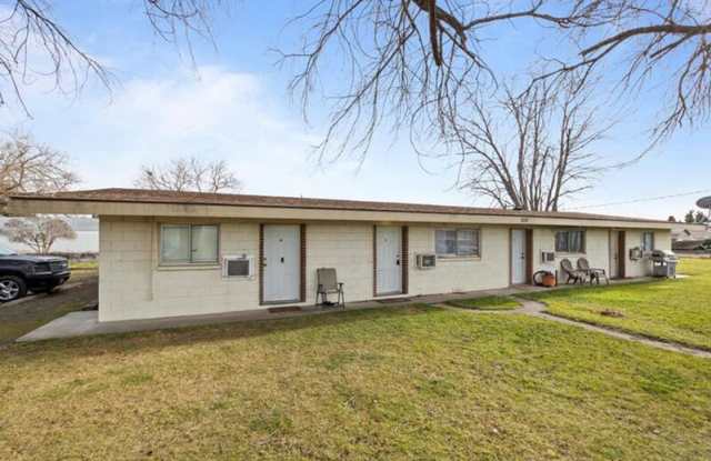 800 N Irving St. photos photos
